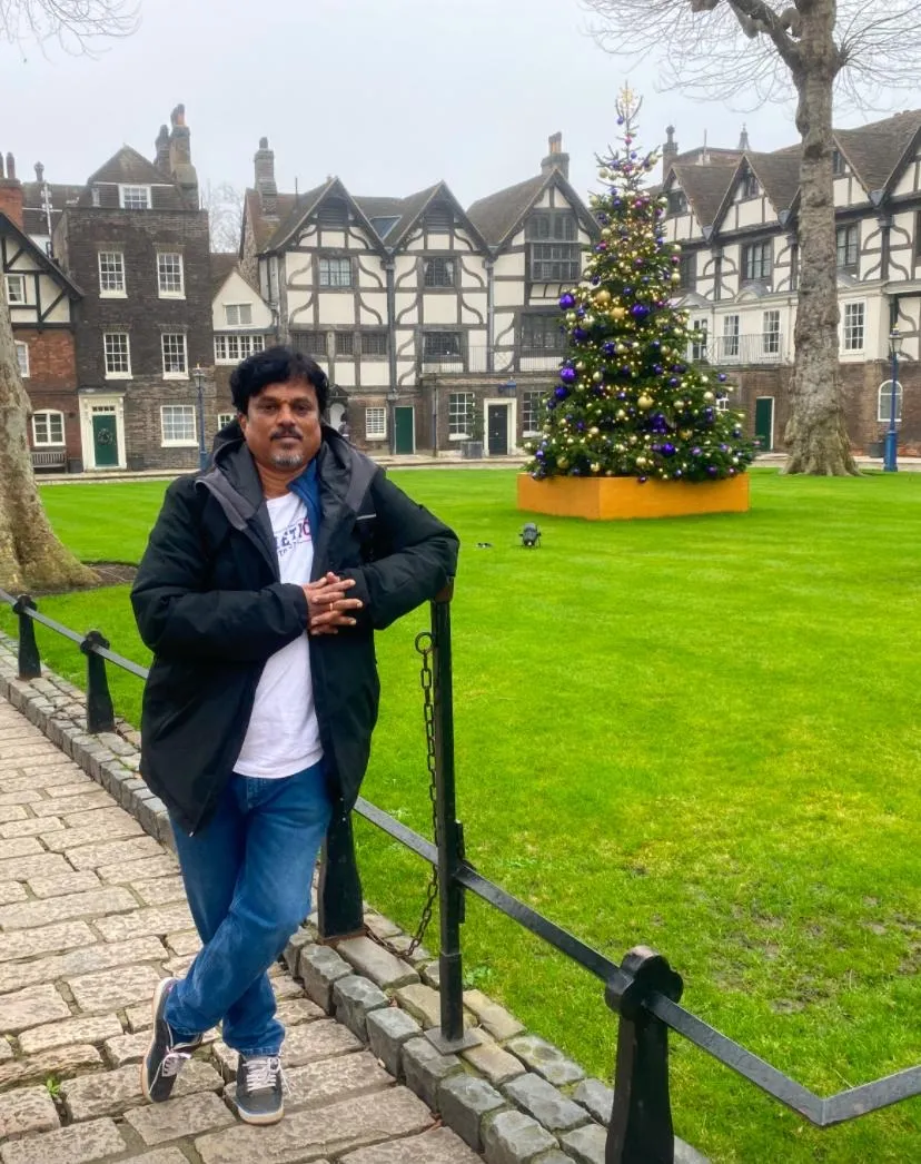 WhatsApp Image 2025-11-14 at 17.33.56