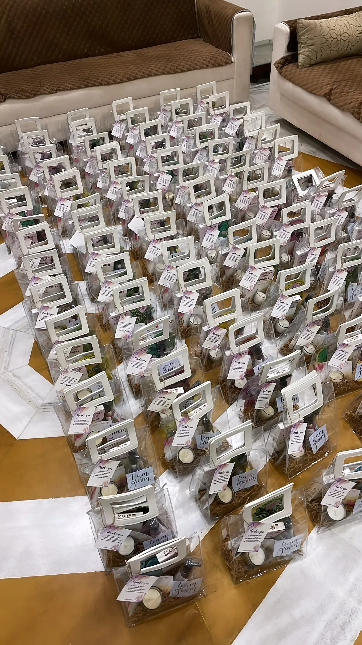 Online gifting brand