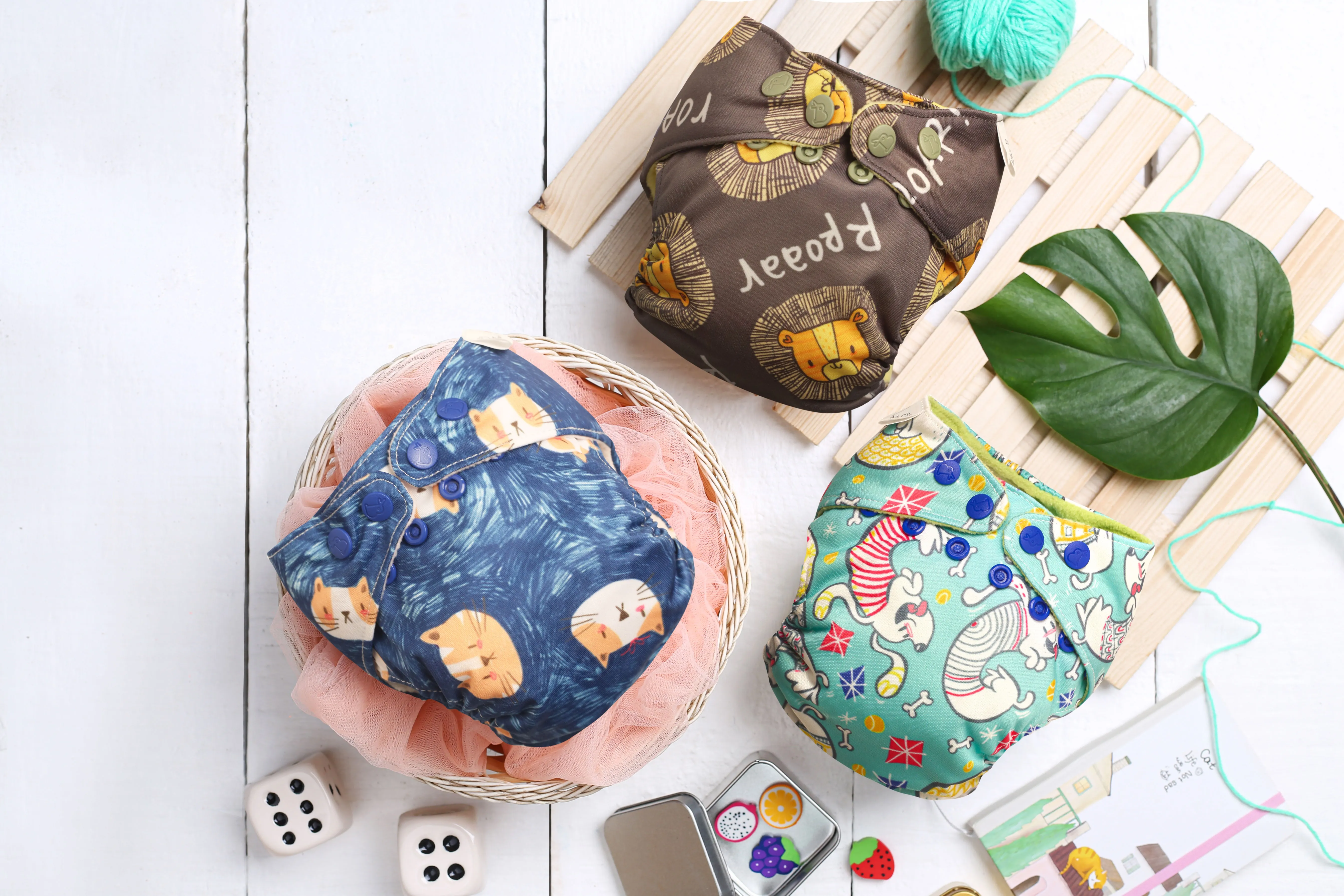 A glimpse of cloth diapers manufactured by SuperBottoms