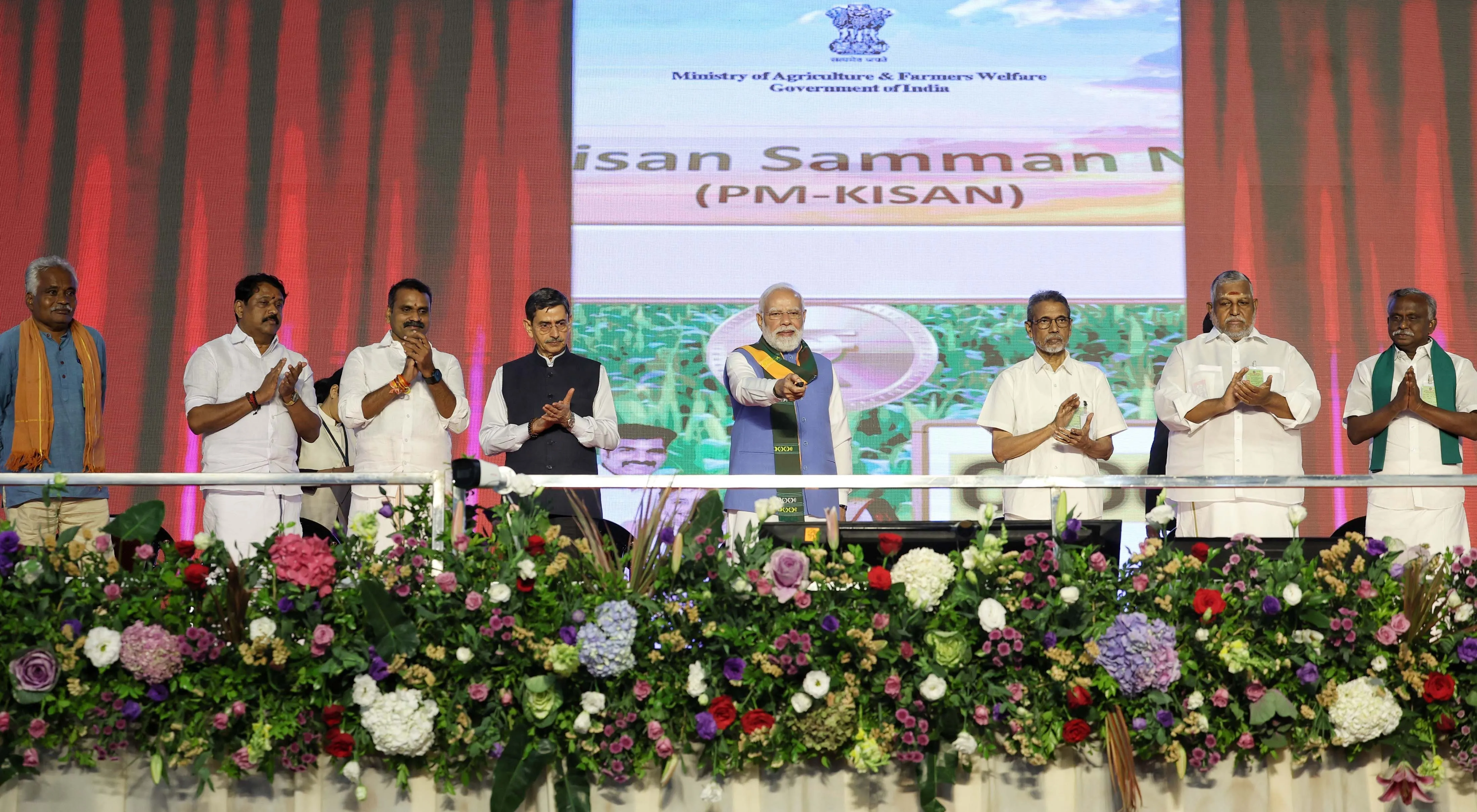 Narendra Modi inaugurates the South India Natural Farming Summit-2025