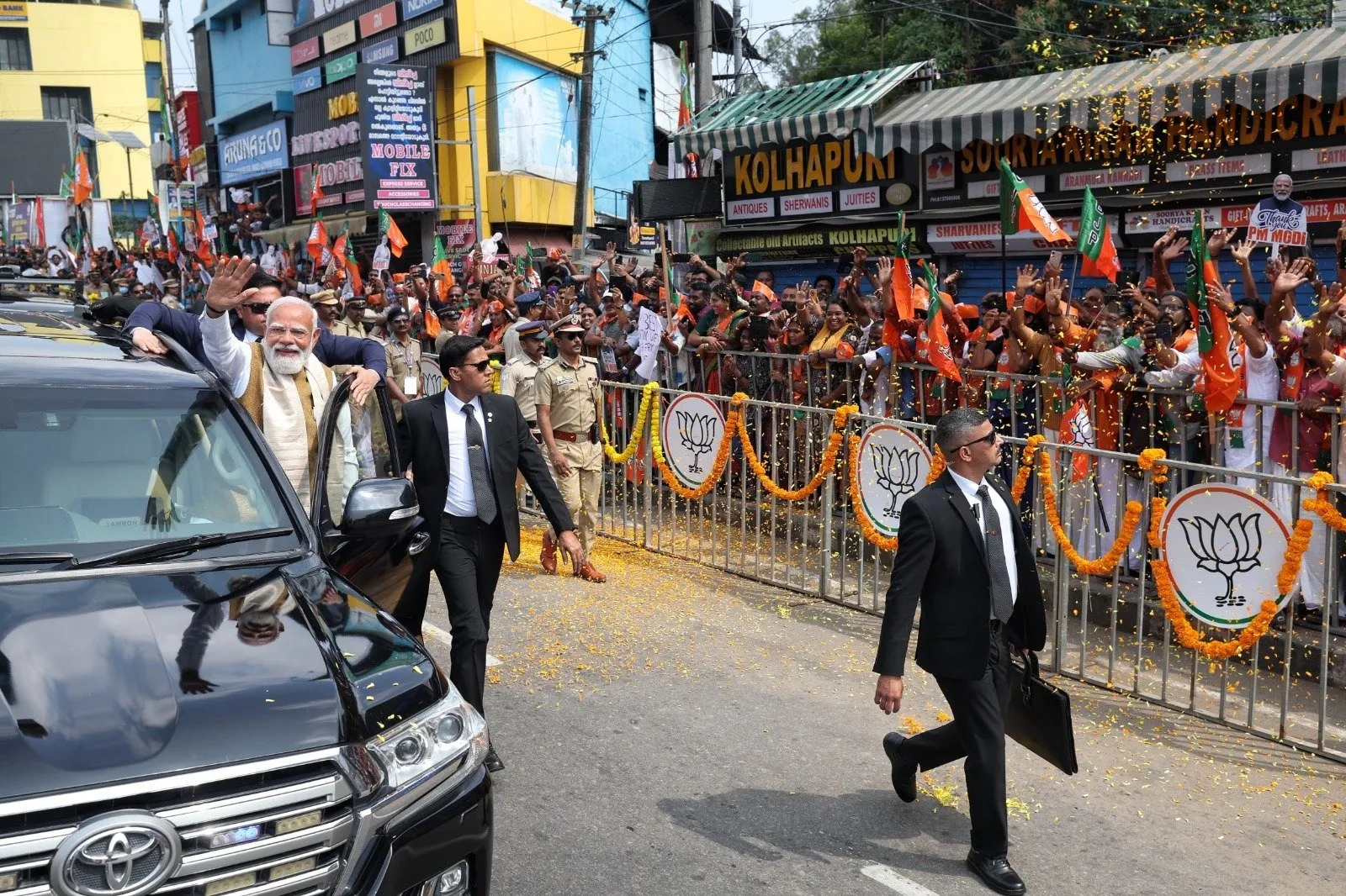 NARENDRA MODI IN KERALA