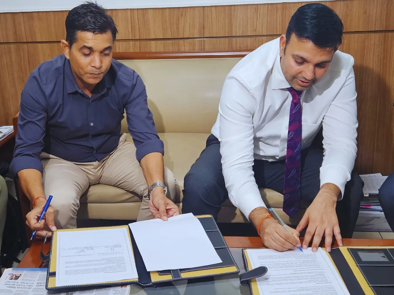 Manoj Singh and Sumeet Kumar Jaranga