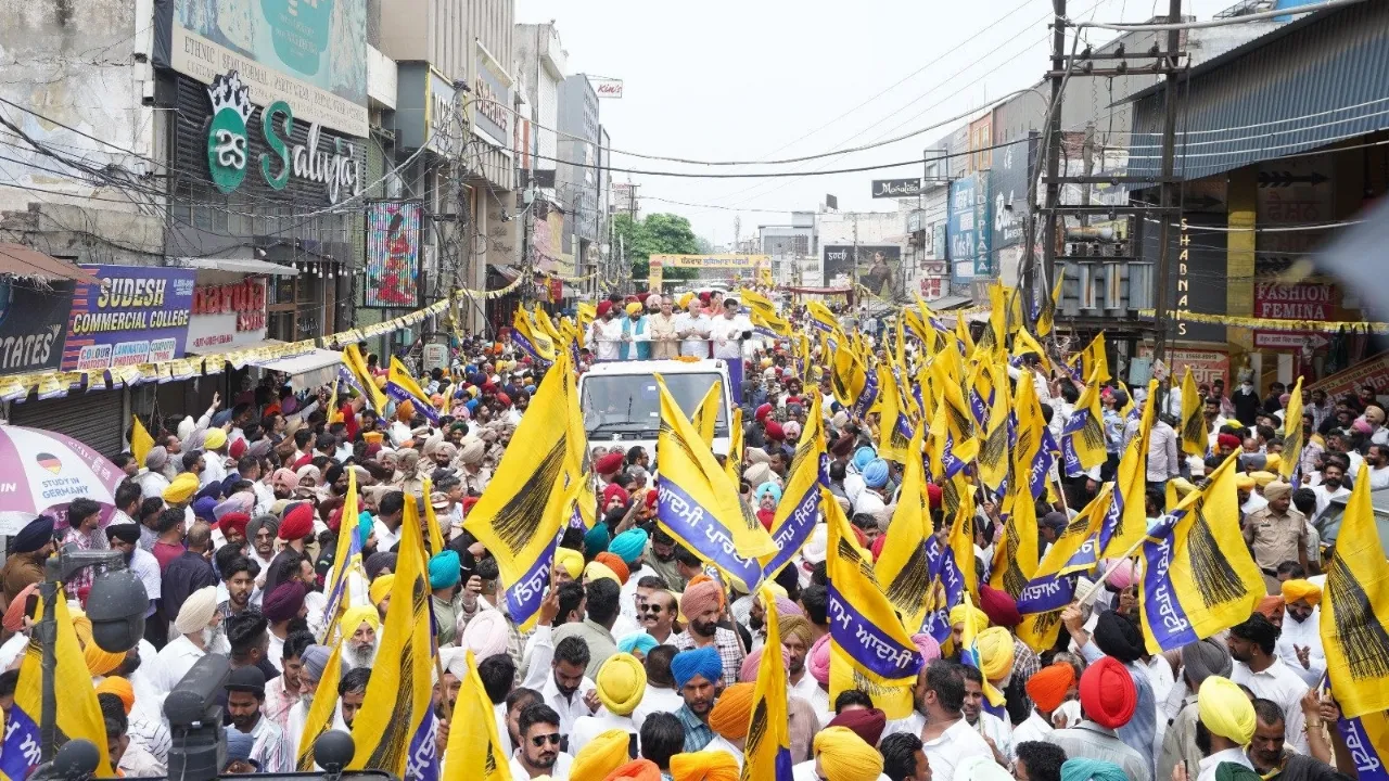 Aap Road show after bypoll