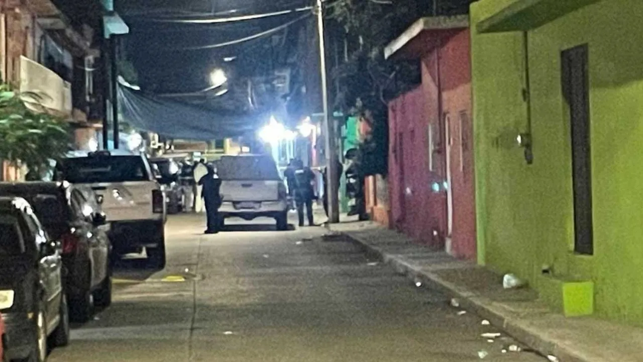 Unknown armed attackers opened fire on the crowd during the feast of St. John the Baptist in the city of Irapuato, Guanahuato state