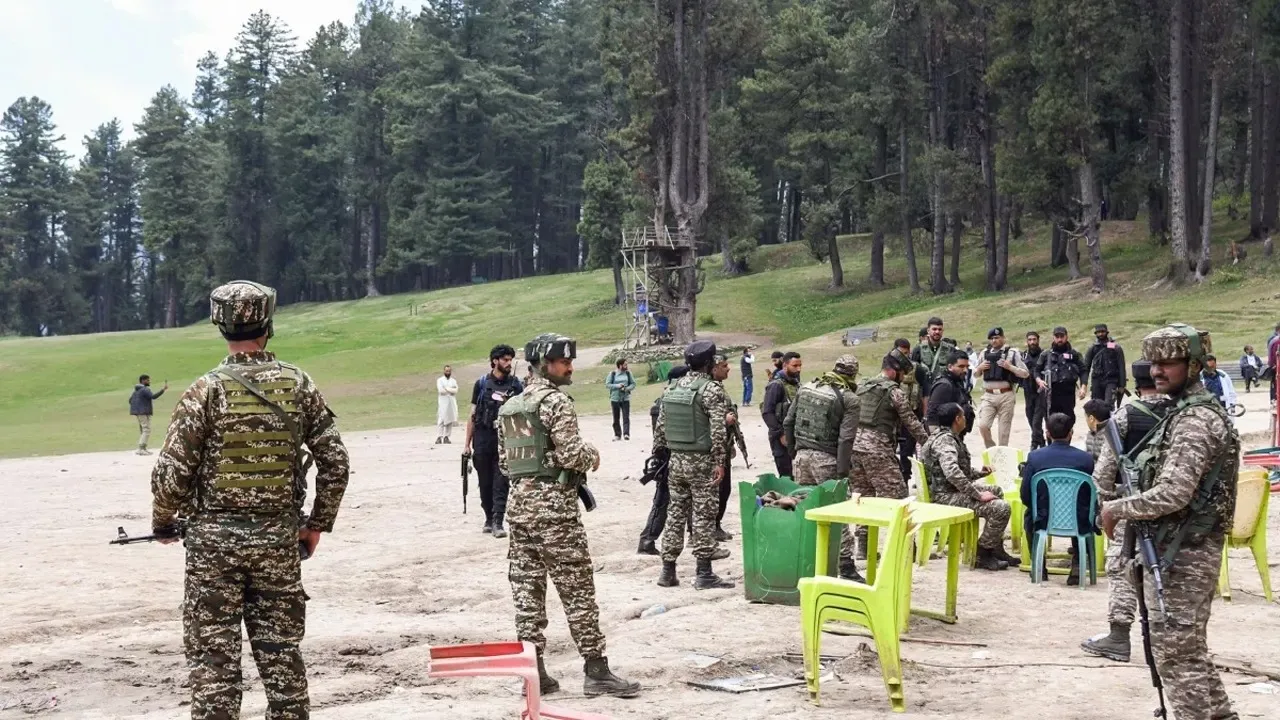 पहलगाम — 26 मौत — TRF — LeT और पाकिस्तान : UNSC रिपोर्ट में आतंक का पूरा नेटवर्क बेनकाब | यंग भारत न्यूज