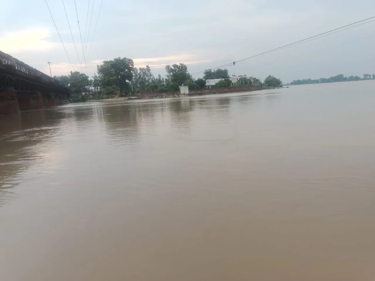 6131914157436553114