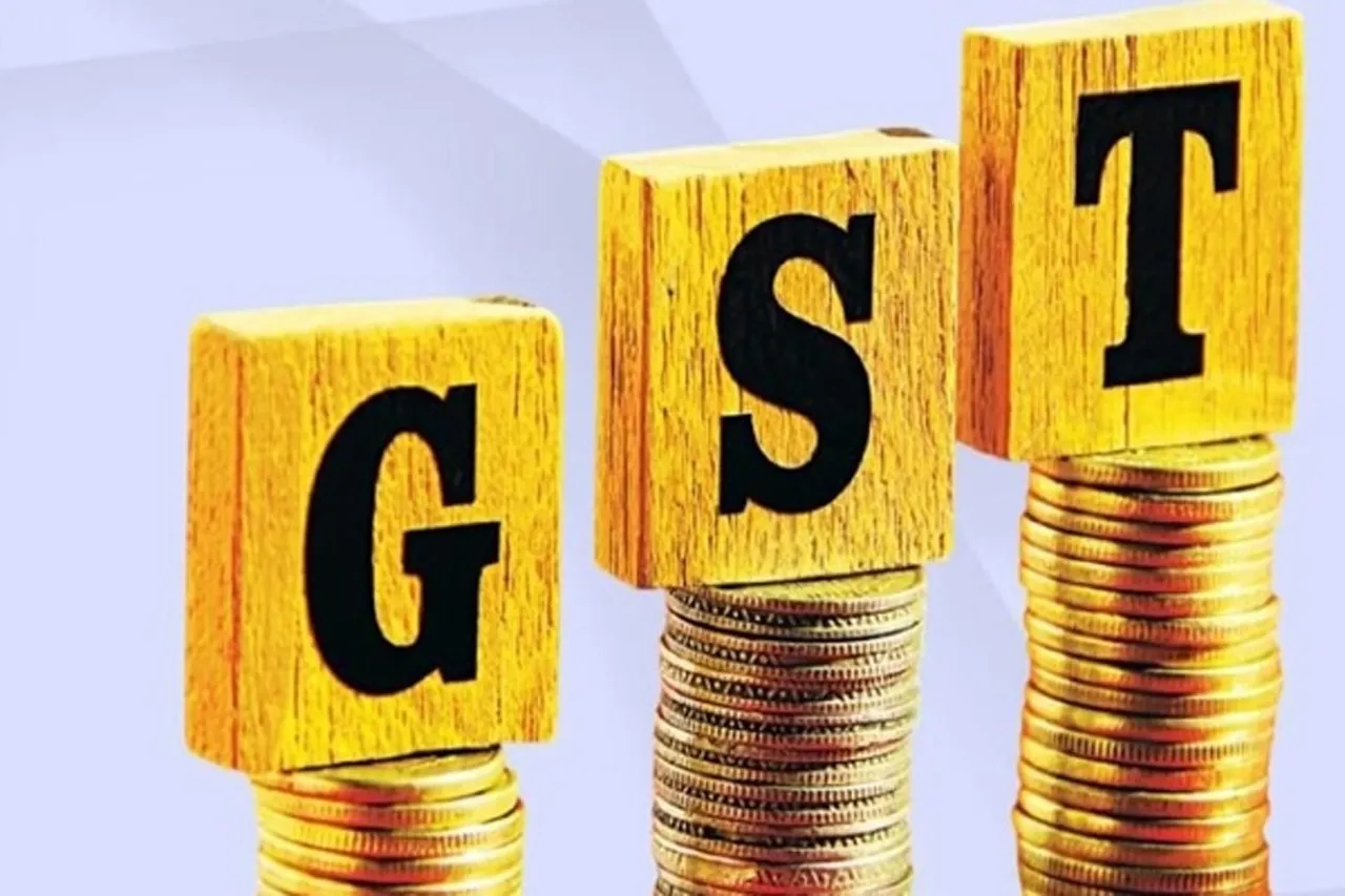 GST में बड़ा धमाका! दूध - पनीर - रोटी पर अब जीरो Tax की तैयारी! | यंग भारत न्यूज