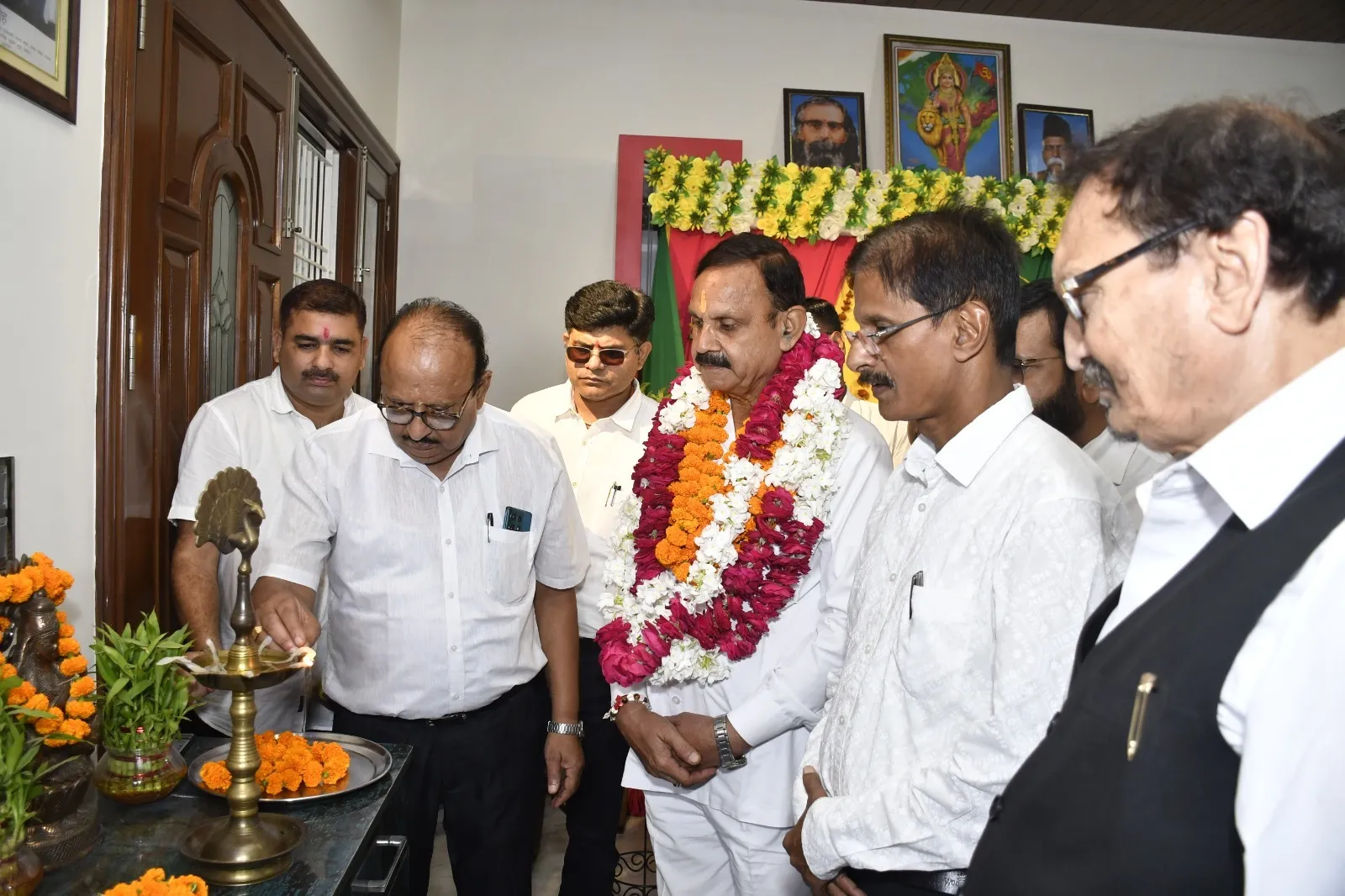 वाईवीएन