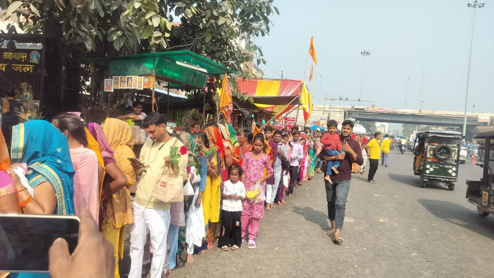 जन्मोत्सव पर भजन-कीर्तन, विशेष सजावट