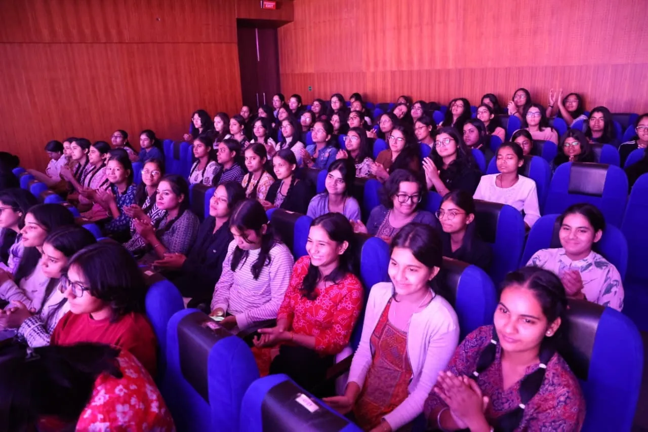 WhatsApp Image 2025-11-02 at 7.30.40 PM (1)