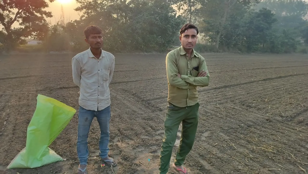 महंगे बीज-खाद के बावजूद किसान नहीं रुकता – खेत ही उसकी उम्मीद है