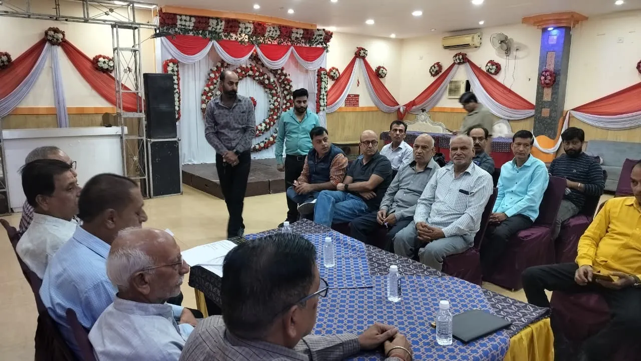 सिद्ध समाज की बैठक में भगवान झूलेलाल जी के अपमान पर ज्ञापन देने की बात हुई