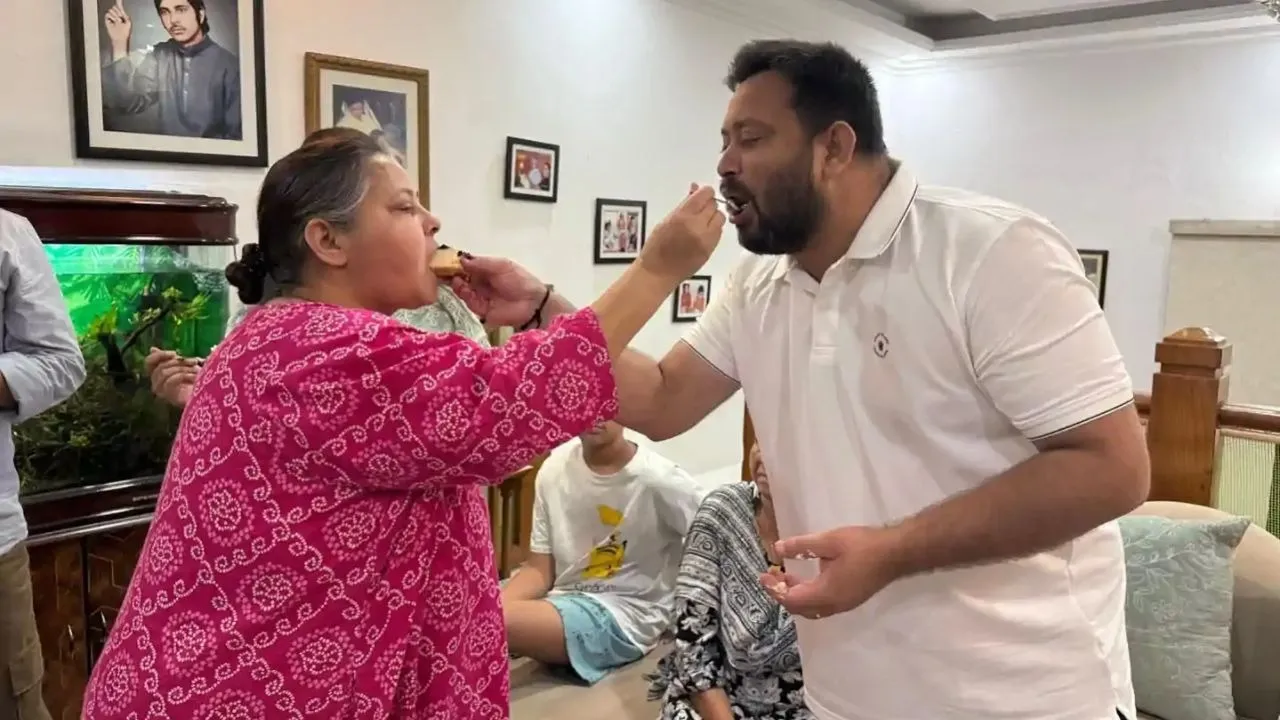 Tejashwi Yadav Birthday (2)