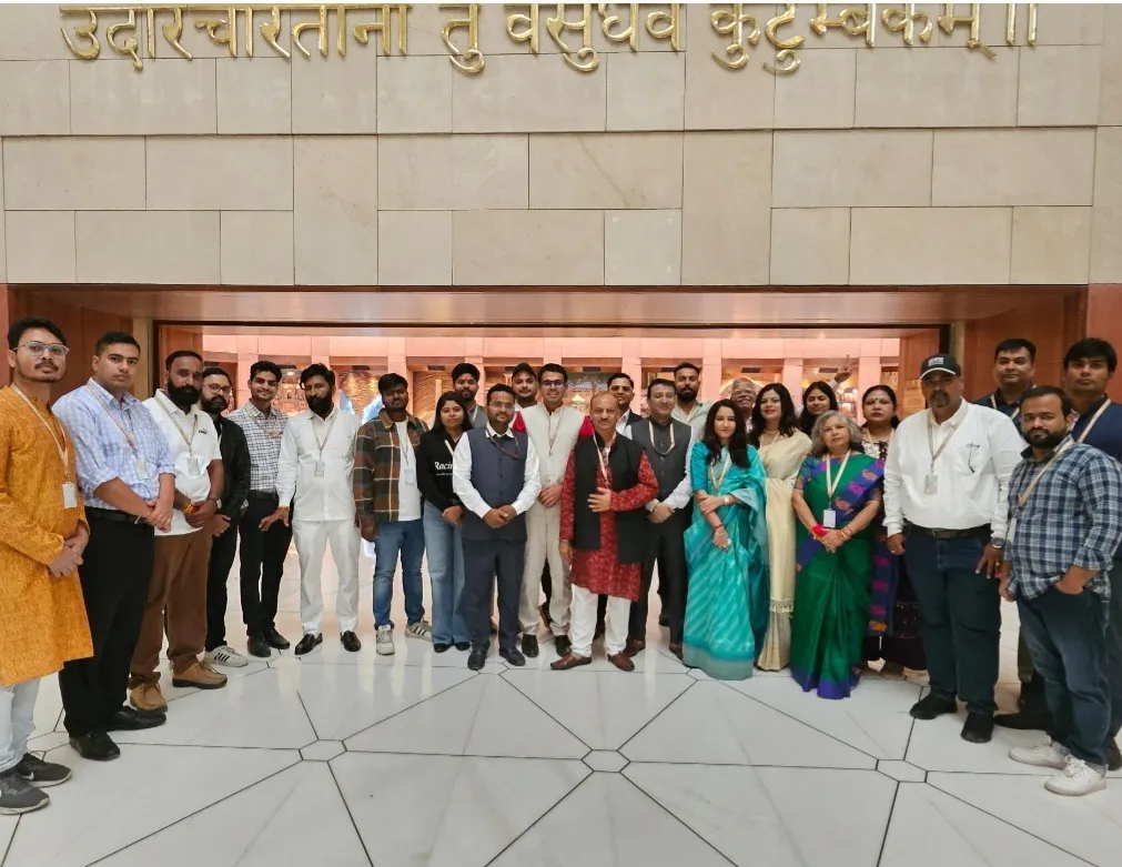 Screenshot_20251111_211912_Gallery