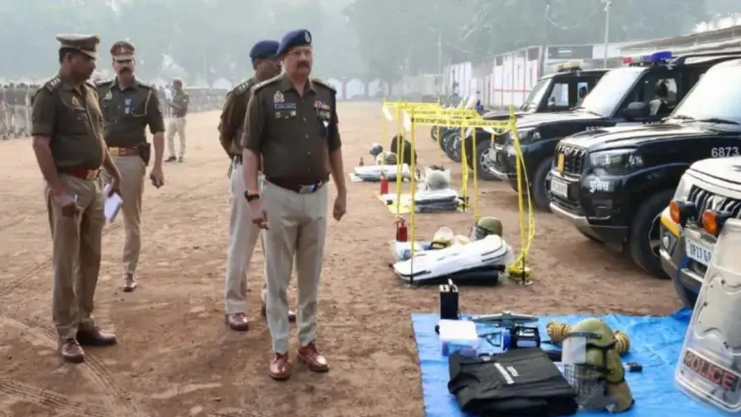 शाहजहांपुर एसपी ने पुलिसकर्मियों को लगवाई दौड़, कहा— अनुशासन और ईमानदारी ही पुलिस की पहचान