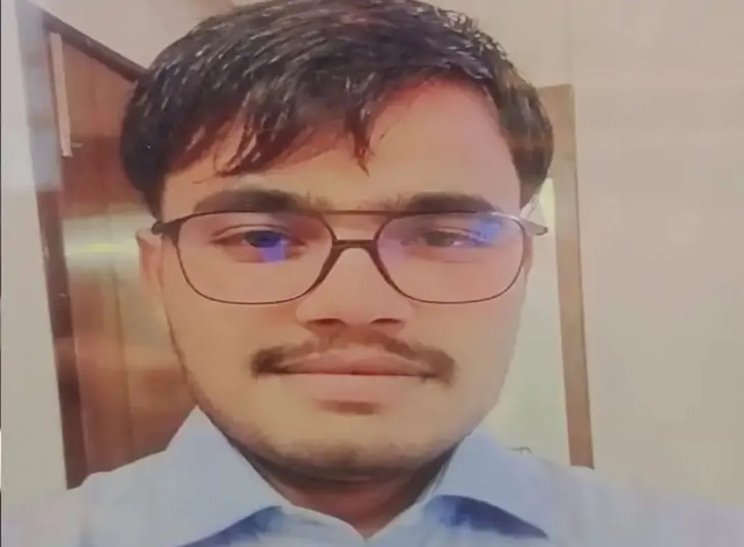 इलाज के दौरान बेटे ने भी तोड़ा दम