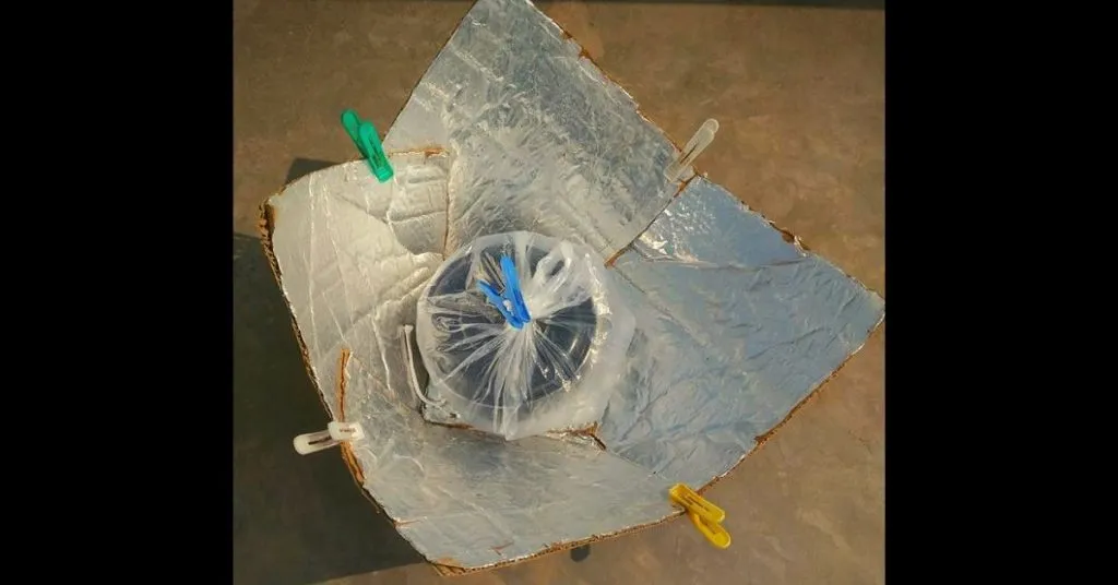 Affordable solar cooker