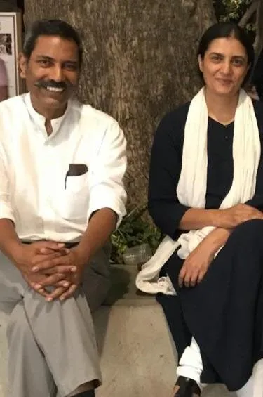 Ahmedabad Couple