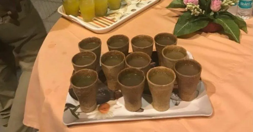 Jaggery cutlery