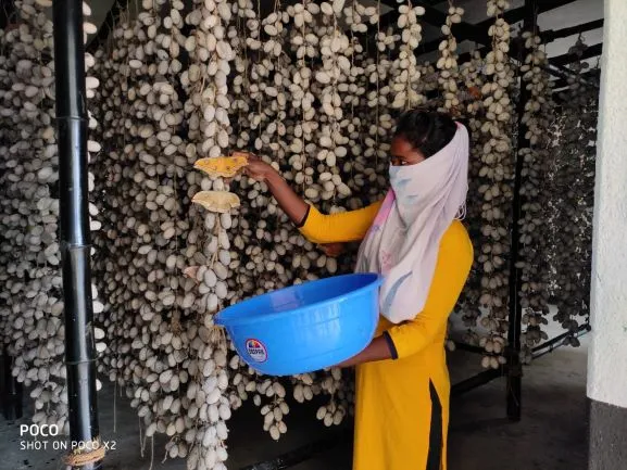 jharkhand woman