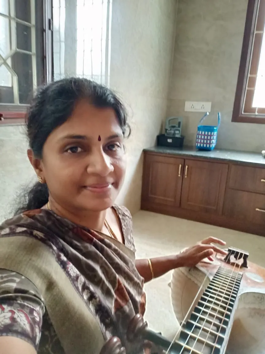 Trichy woman organic veggeis