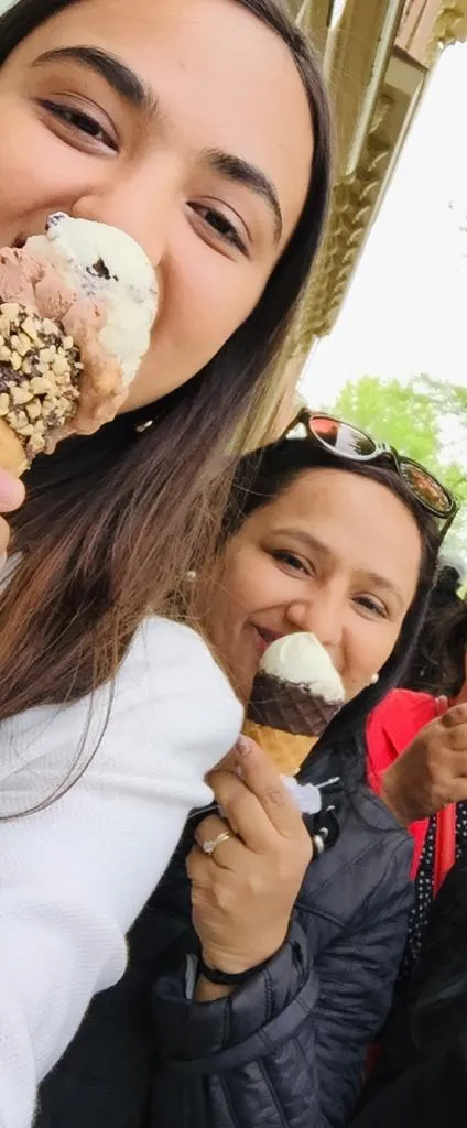 Mom Daughter Duo