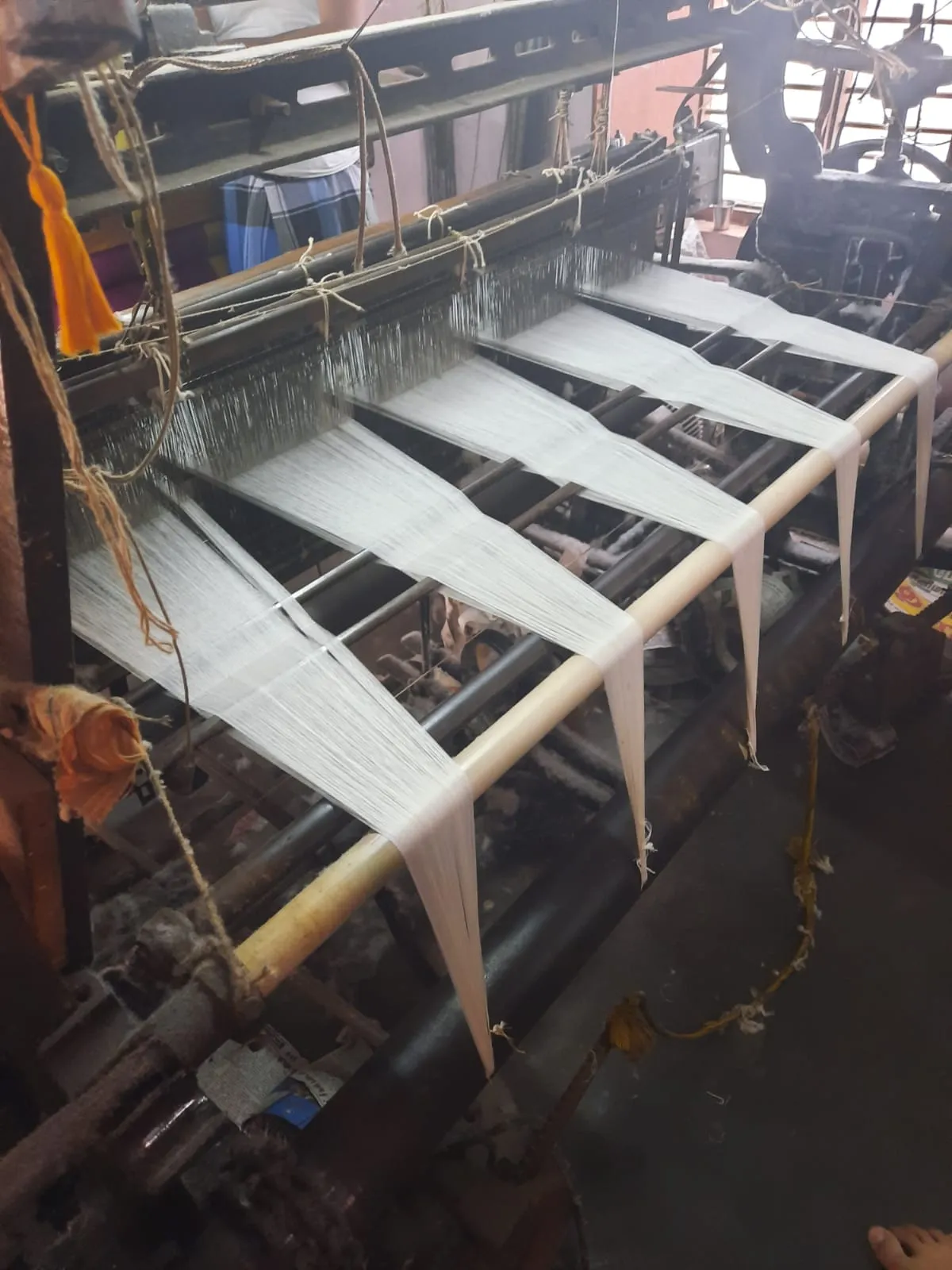 Making of yarn from agro waste 