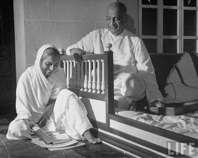 Maniben Patel with her father Vallabh Bhai Patel