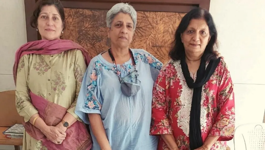 Chitra Hiremath, Hansu Paradiwala and Kunti Oza