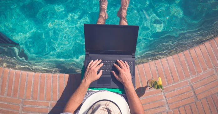 Earn while travel with data entry jobs