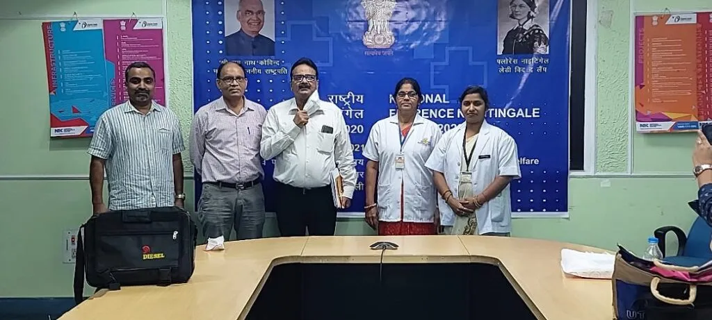 Ranju with officials at Florence Nightingale Award Ceremony held in Patna
