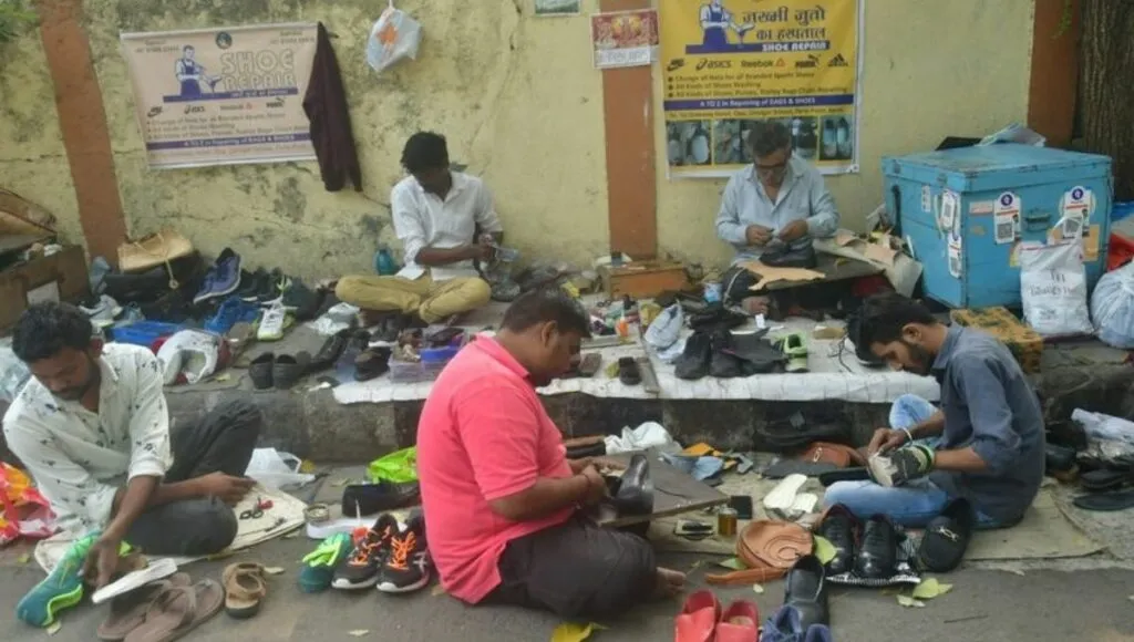 Unique cobbler from surat 