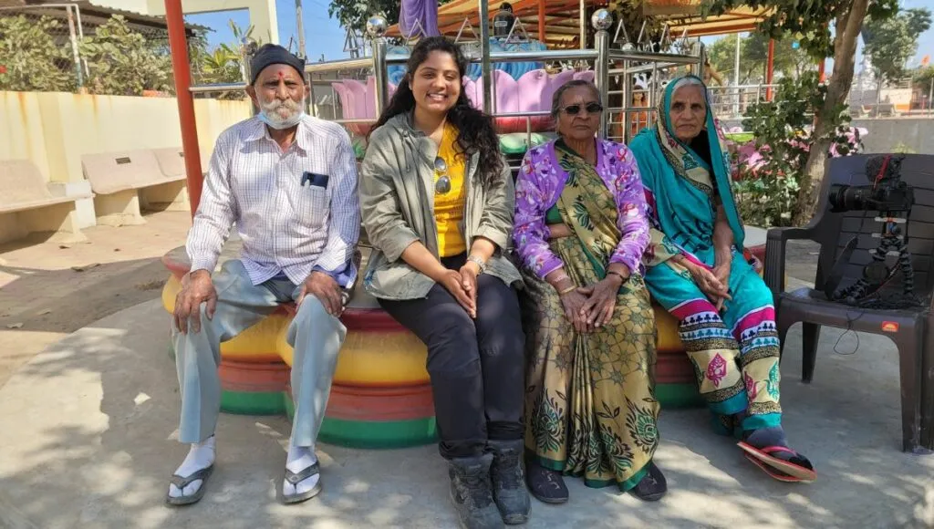 niharika arora exploring Indian Borders<br />
