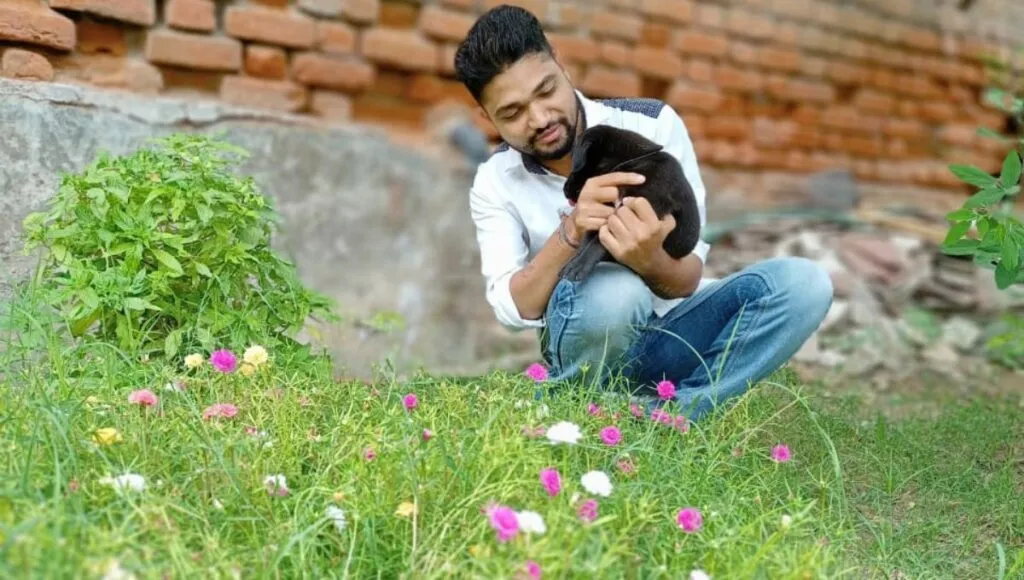 Dipak Prajapati collected 100 varieties of portulaca 