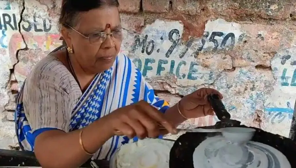 Sharda chaurgade famous as dosa aajji 