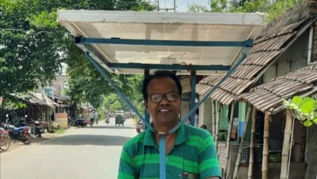 Chandan Viswas With His Solar Cycle 