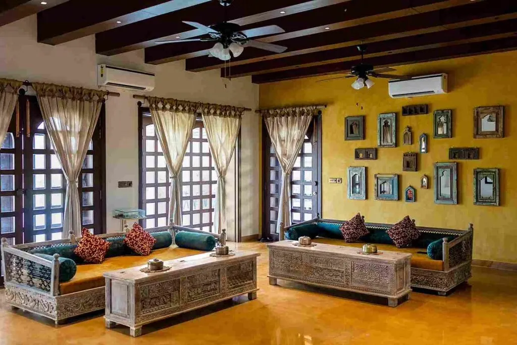 The walls have been adorned with paintings