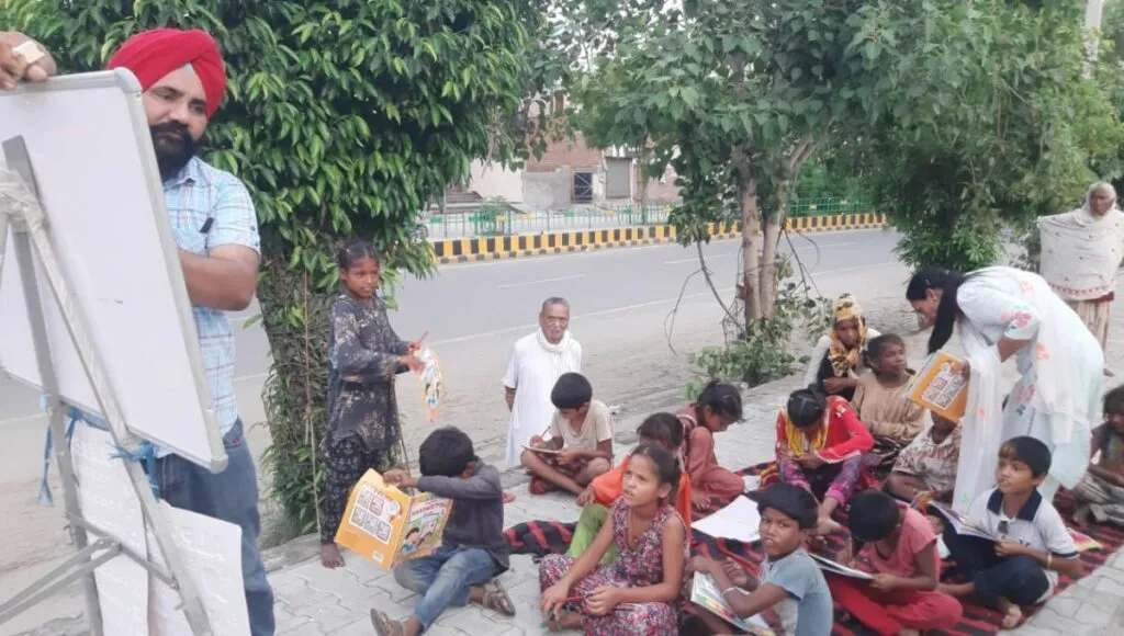 Sukhpal sir from Punjab giving free education to needy 