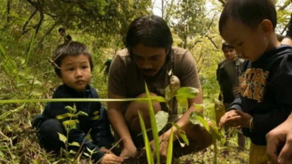 Loiya has also established Wild Life and Habitat Protection Society (WAHPS) which is devoted to preserving the Punshilok forest and fighting off illegal hunting and wildfires.