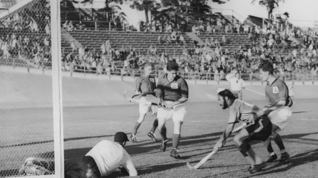 Balbir Singh in Helsinki Olympics. 