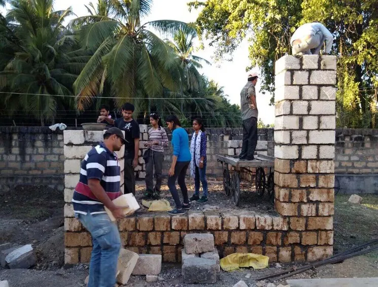 Building With Stone