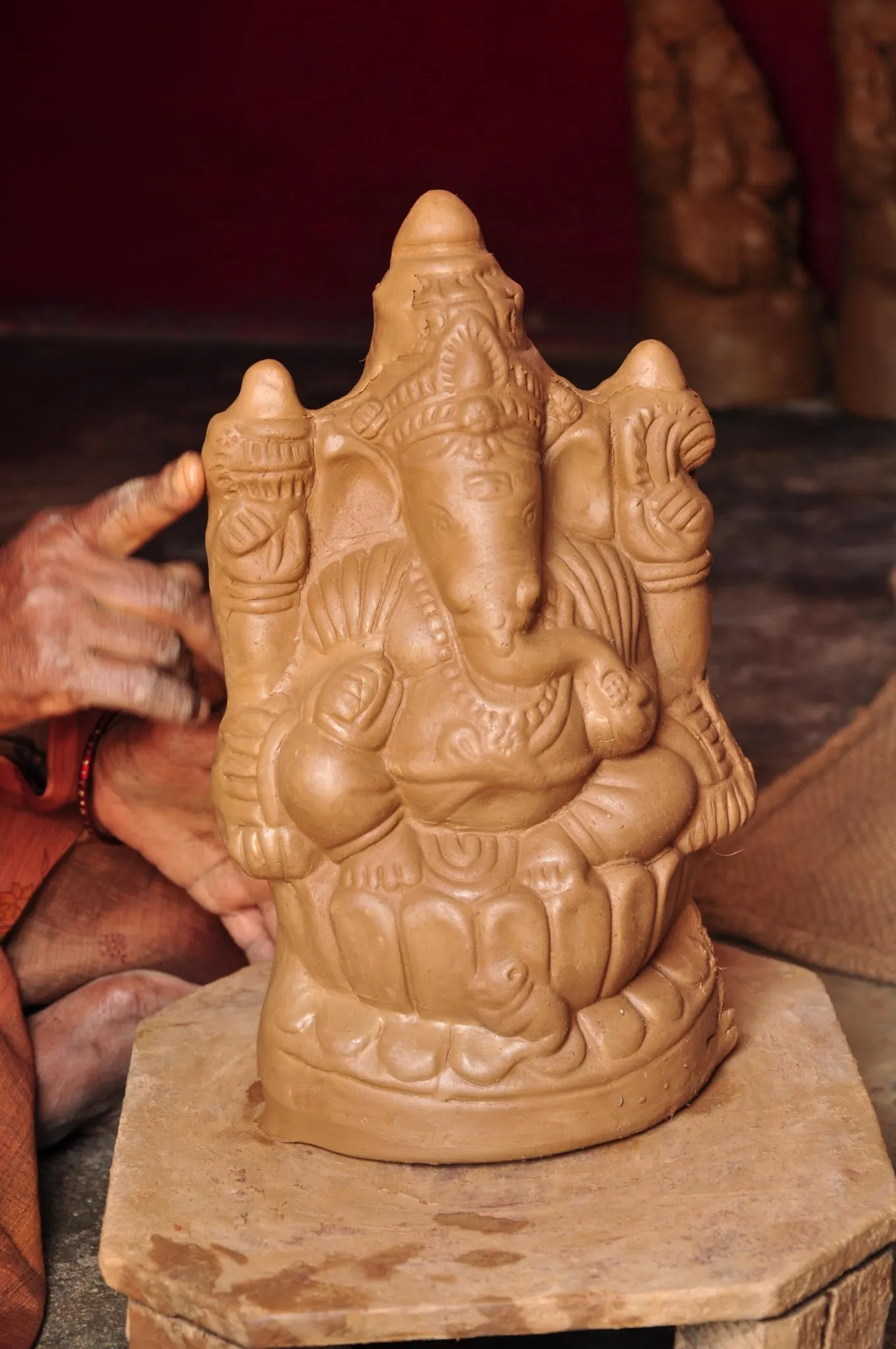 The idols are made only with clay and no colour is used.