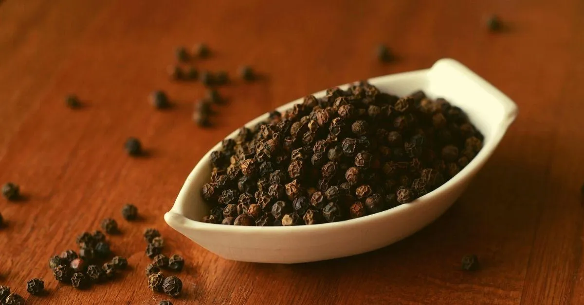 Black pepper 