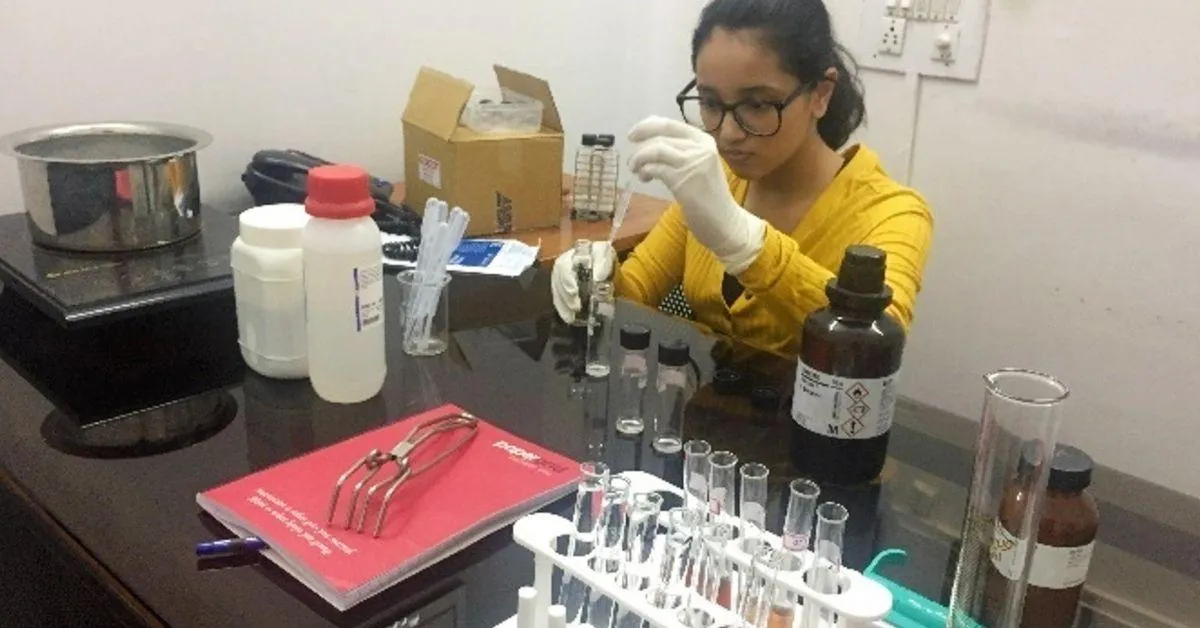 Young innovator Nikhiya working on the Quit Puff to detect oral cancer