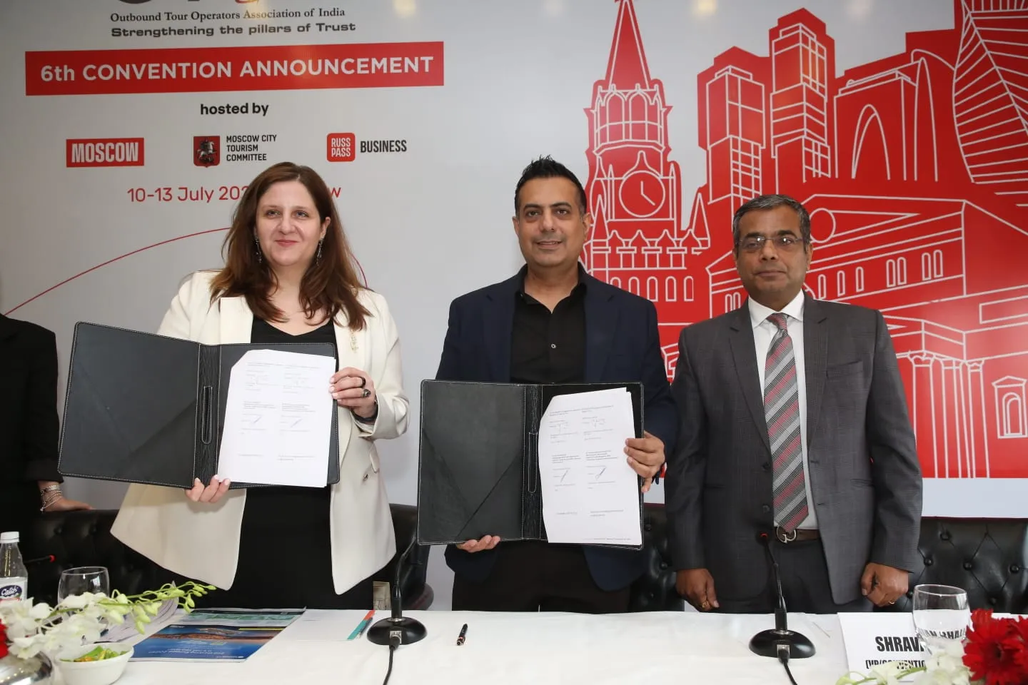 L-R Anastasia Popova Head of Business Tourism Development Department of the Moscow City Tourism Committee Shravan Bhalla Convention Chairman and Himanshu Patil President OTOAI