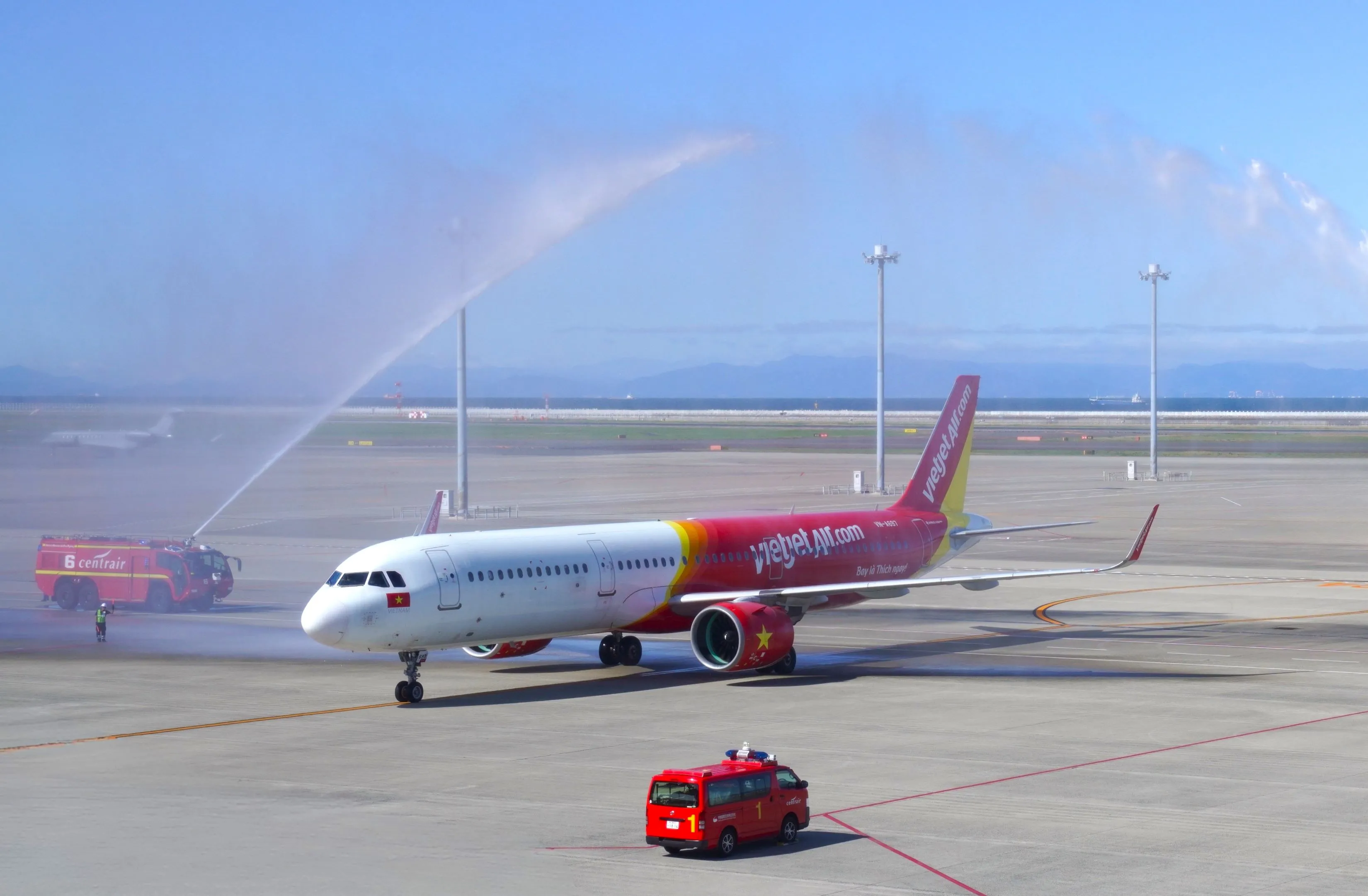 Vietjets inaugural flight VJ856 from Ho Chi Minh City welcomed with water salute arriving in Chubu Centrair airport