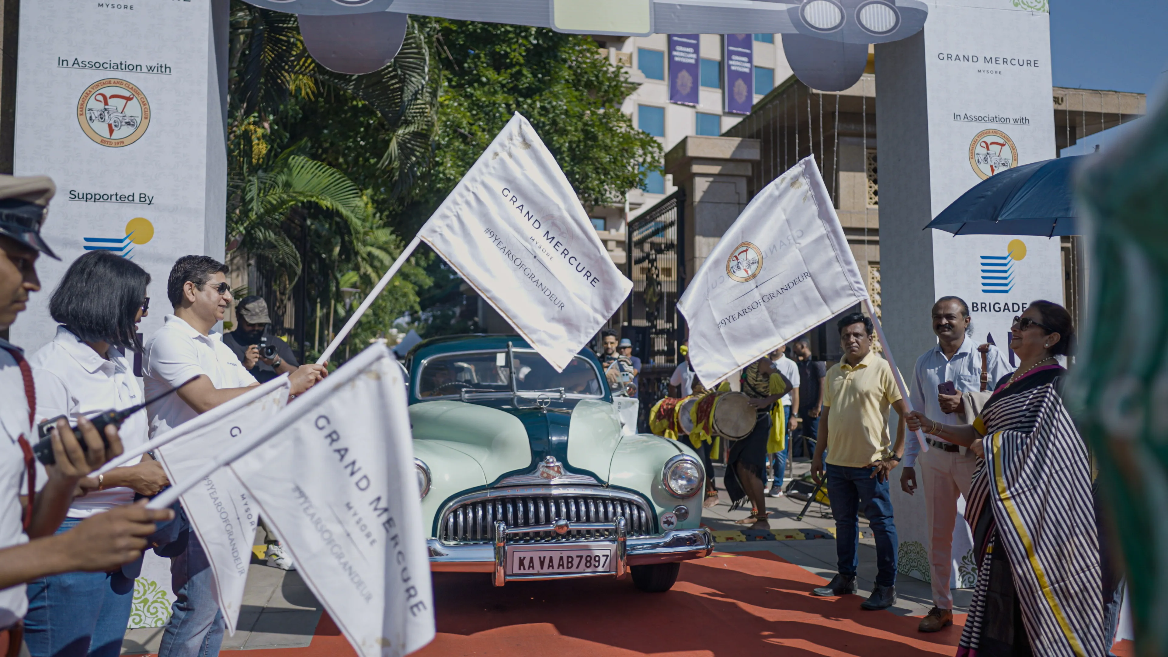 GMM - 9th Anniversary - Vintage Car Rally Flag Off 2