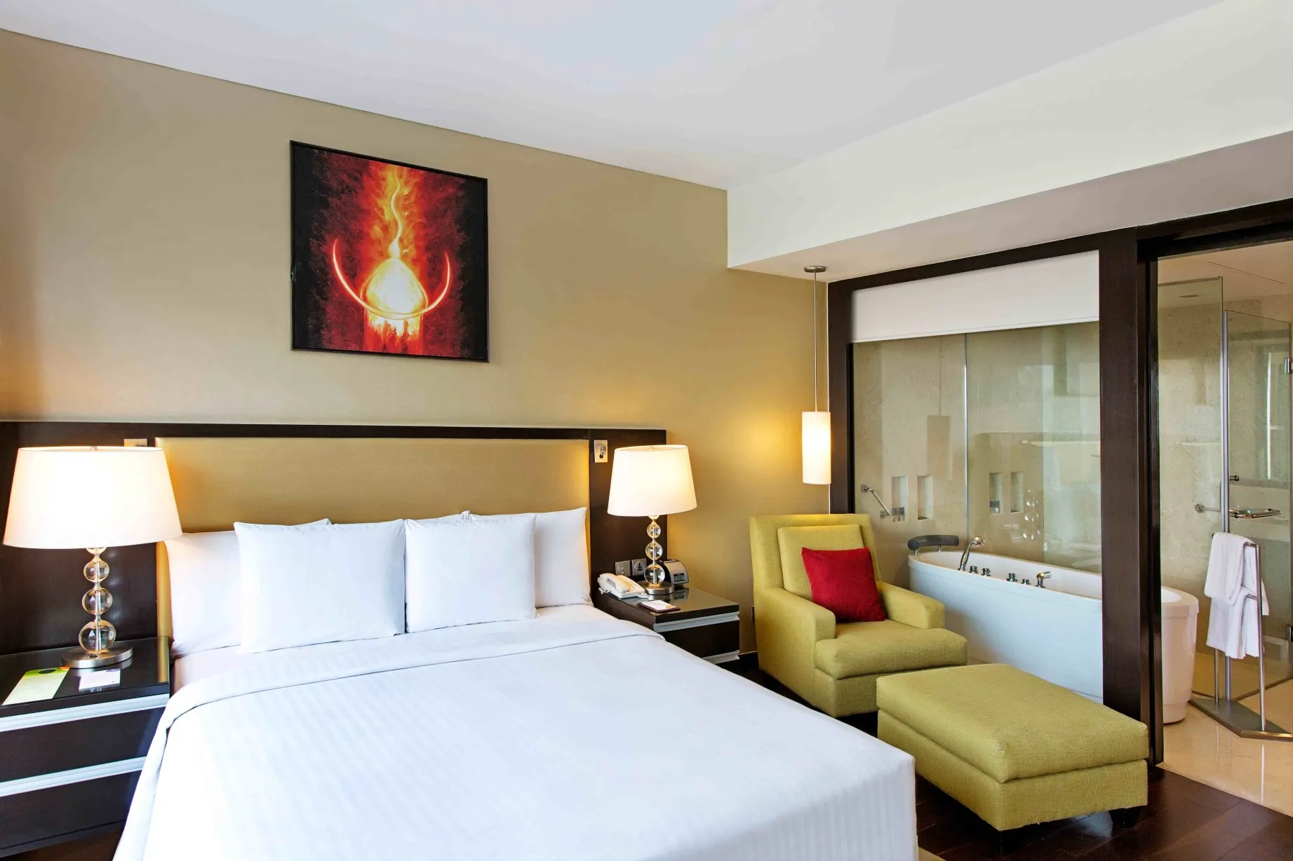 2 Courtyard By Marriott Mumbai International Airport - Suite 1