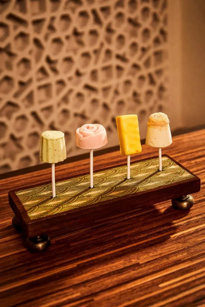 KULFI POPS Loya