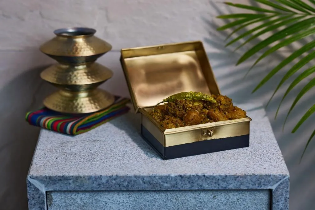 PEPPAY WALE ALOO  Loya